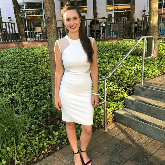 Meet your Posher, Elizabeth - Picture 5 of 12